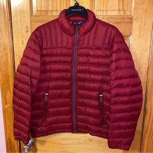 Tommy Hilfiger Men’s Red Puffer Jacket Medium